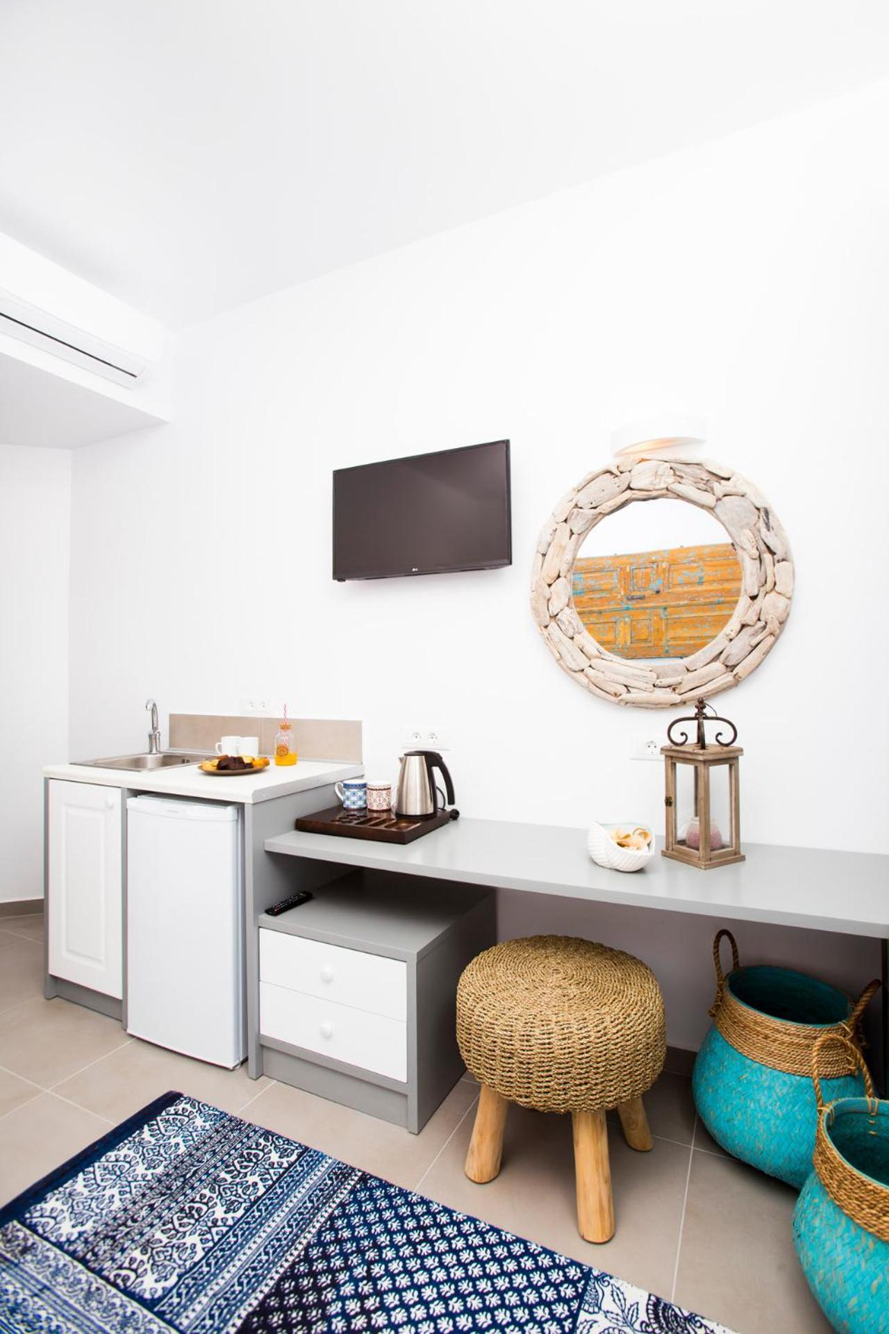 Lindos Portes Suites - Adults Only Екстер'єр фото